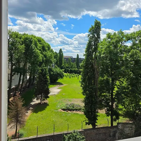 Apartman Antyk 75 *